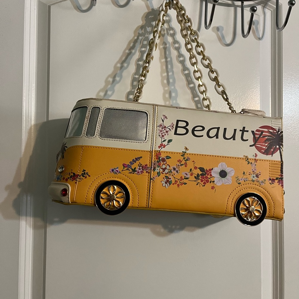 Yellow and White Floral Van Bag - Picture 2 of 11